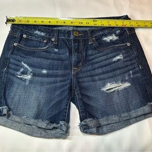 American Eagle Distressed Denim Shorts Women’s Size 6